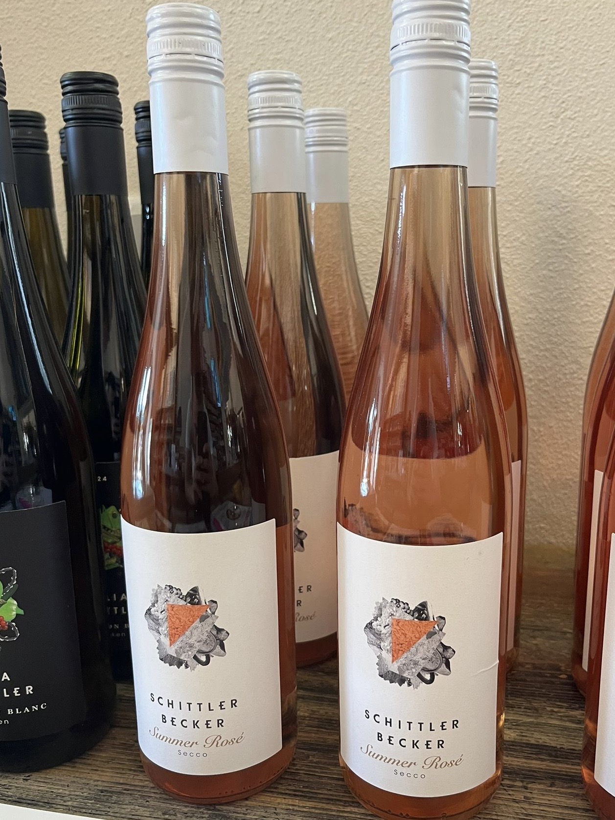 Unsere aktuelle Weinauswahl: Julia Schittler Rheinhessen - Summer Rosé Secco € 9