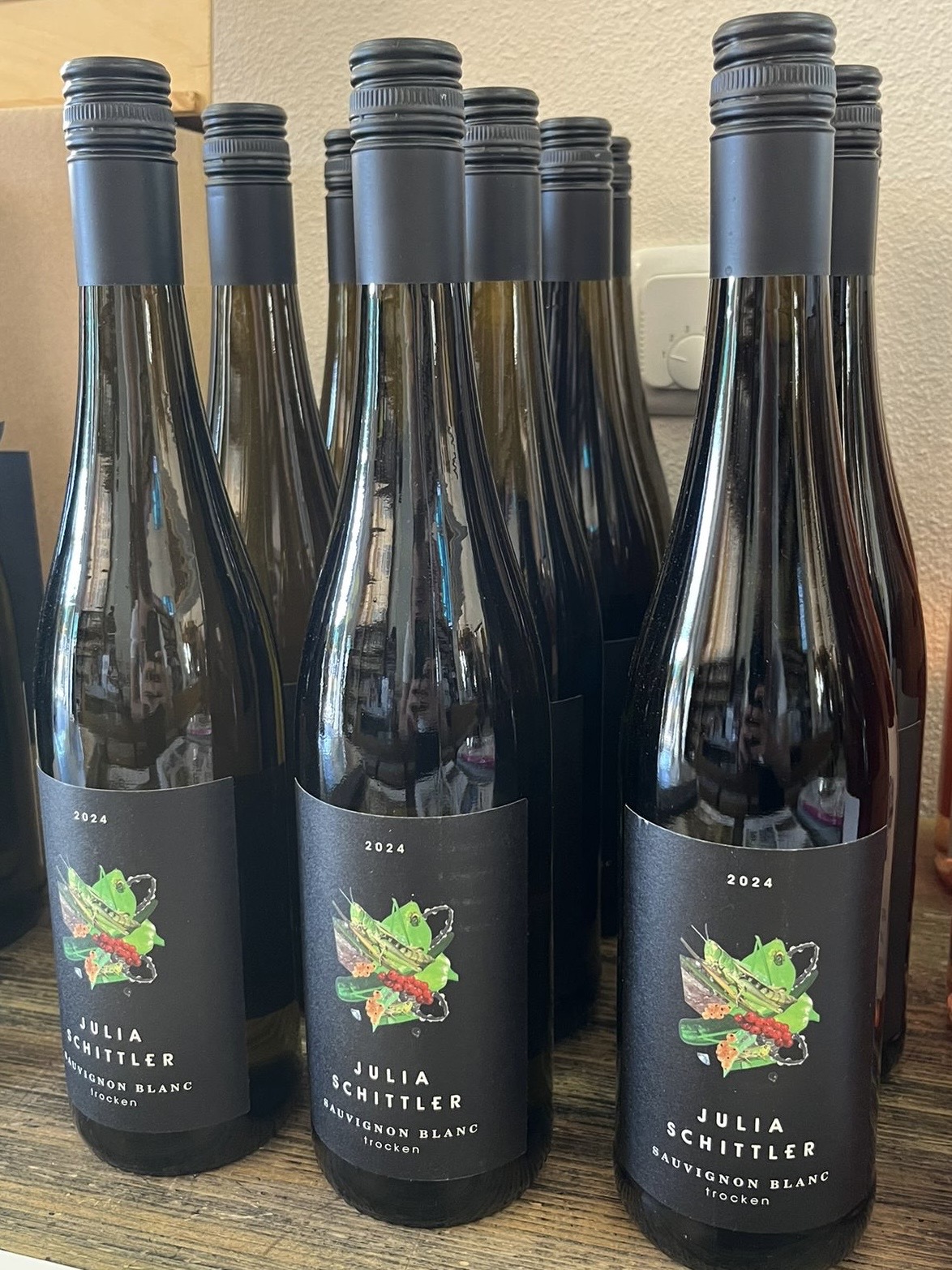 Unsere aktuelle Weinauswahl: Julia Schittler Rheinhessen - ZORNHEIMER Sauvignon Blanc trocken € 9.50